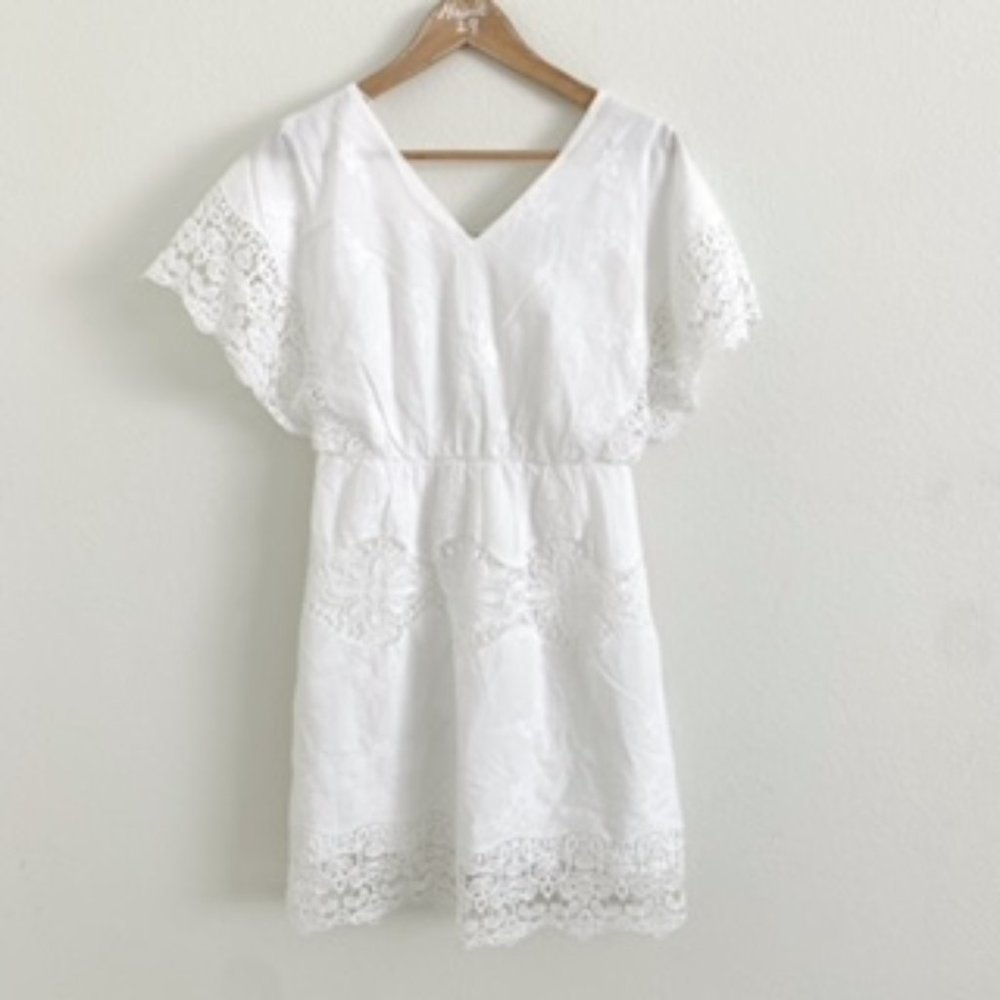 Ann Taylor White Eyelet Lace Embroidered Boho Dress